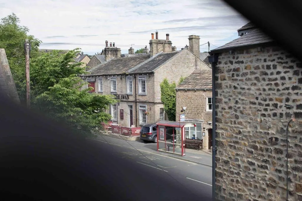 Дом отдыха Вилла The Old Middle School Addingham